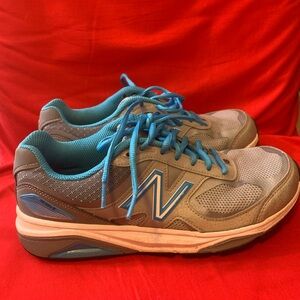 New Balance 1540v3 Women's Athletic Shoes in Gray and Blue